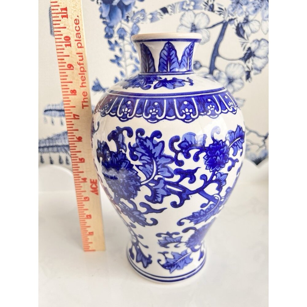 NWT Mikasa Home Accents Chinoiserie Vase 10"H x 6"W Blue & White Floral Elegant - Picture 4 of 9